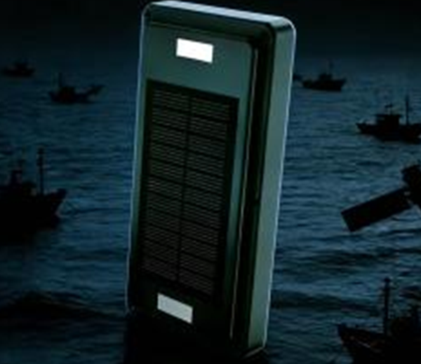 太阳能GPS定位器